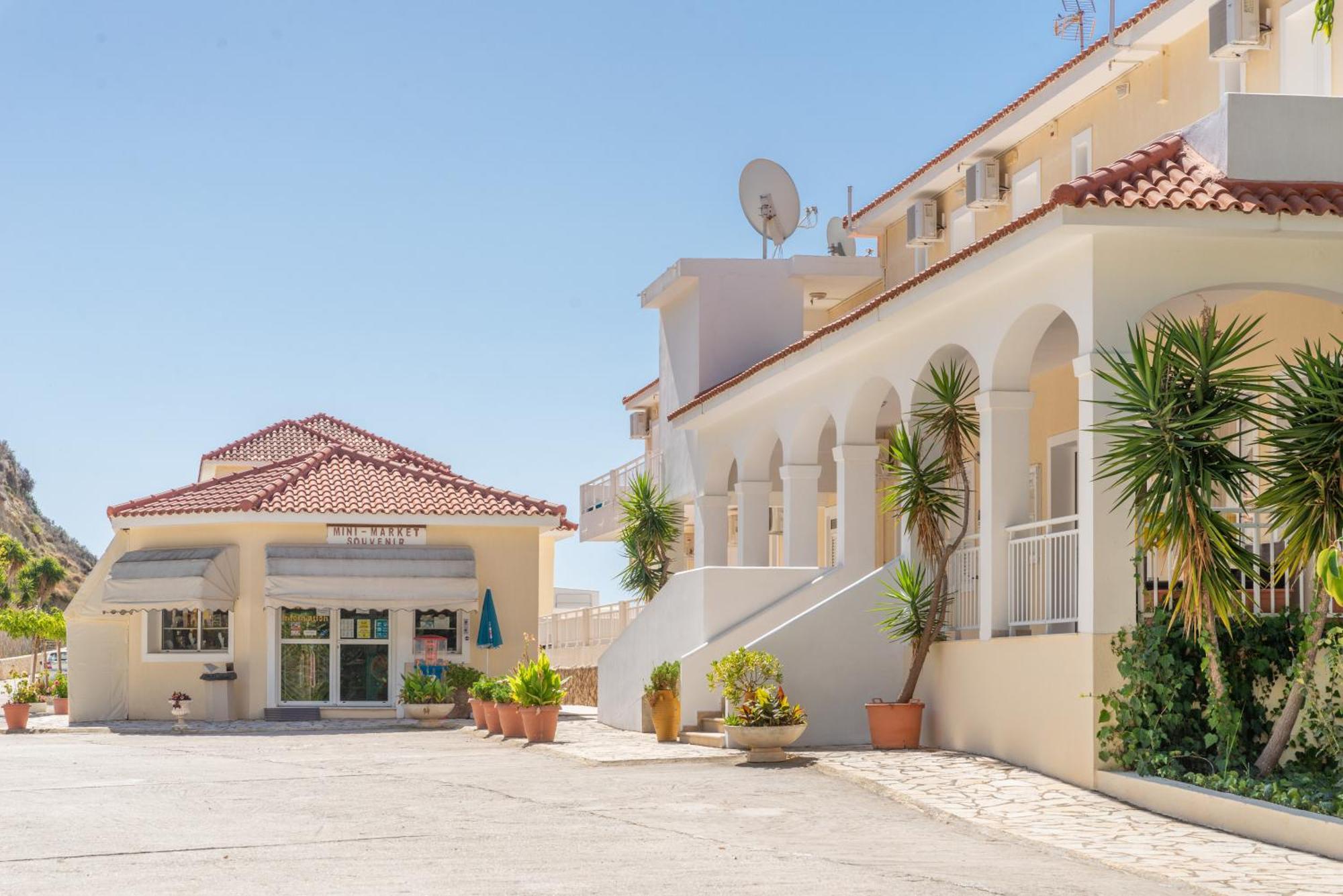 Ratzaklíon Marina Bay Hotel מראה חיצוני תמונה