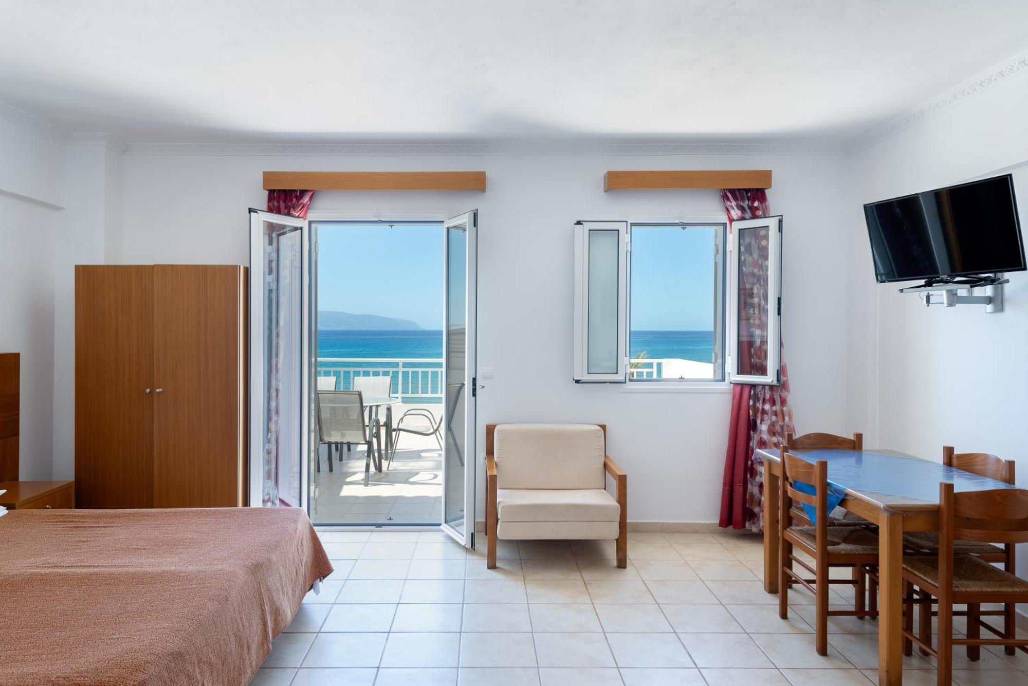 Ratzaklíon Marina Bay Hotel מראה חיצוני תמונה