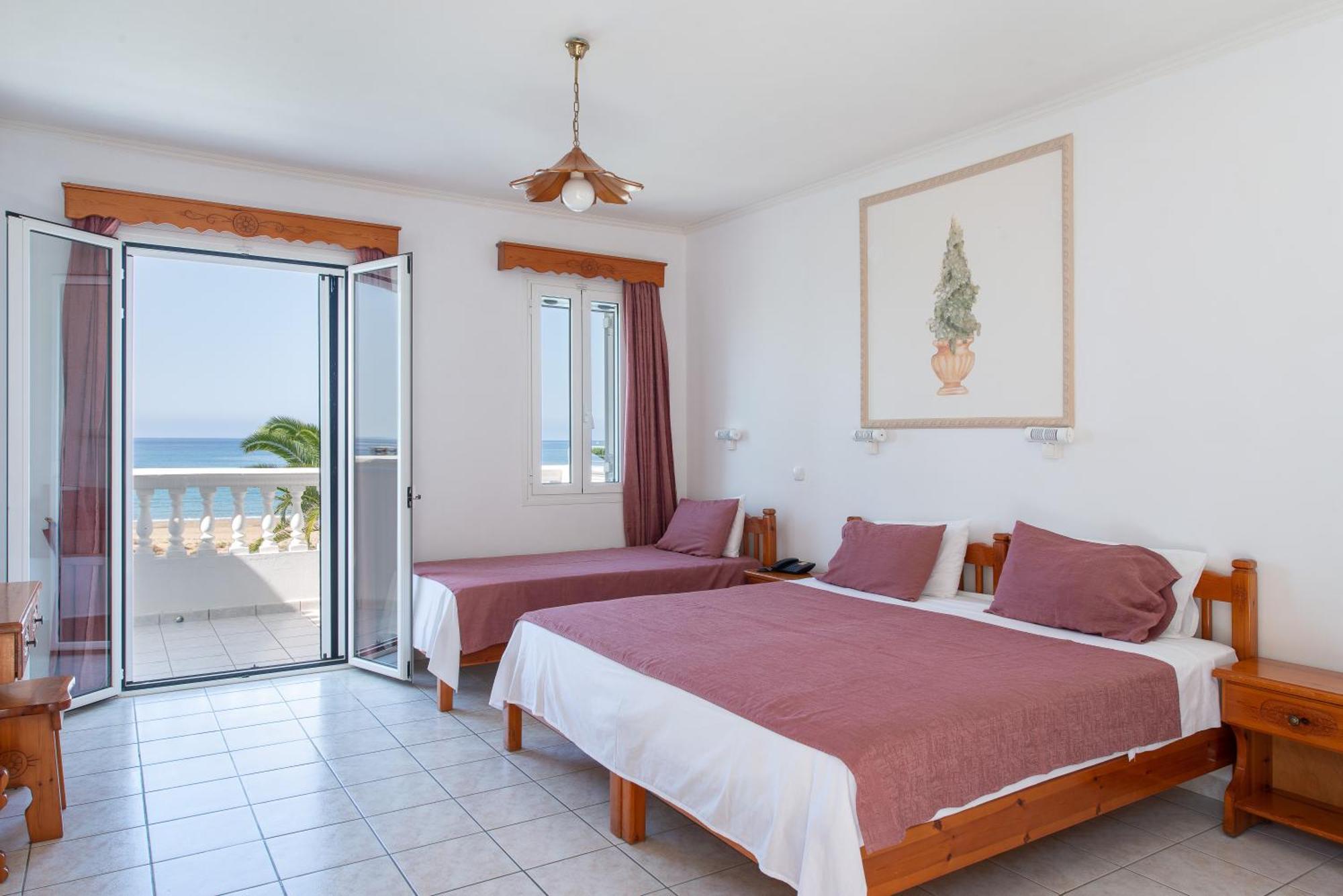 Ratzaklíon Marina Bay Hotel מראה חיצוני תמונה